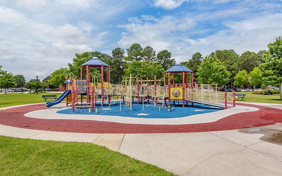Fort Eustis Family Homes Rental Homes in Fort Eustis, VA Photos